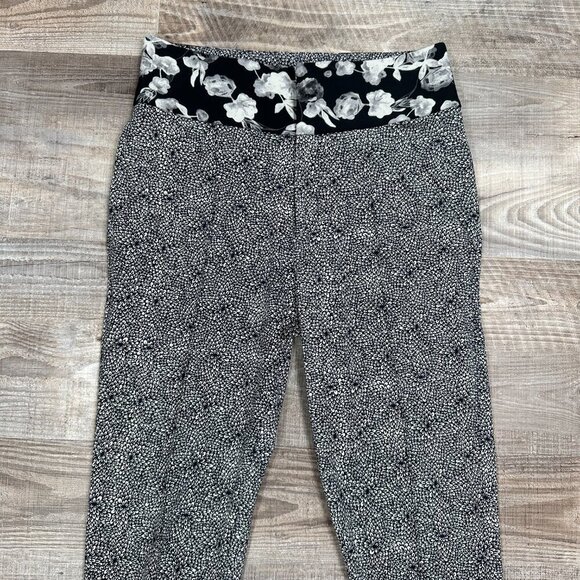 Lululemon Departure Pant Plush Petal Black Ghost - Size 6? - Picture 4 of 16